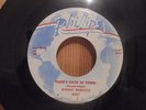 SONNY BURGESS - SADIE'S BACK IN TOWN - A KISS GOODNITE - 45 SUN PHILLIPS 3551 EX