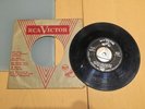 ELVIS PRESLEY US ARMY PRESS Loving You 47-7000 Single Tri Original