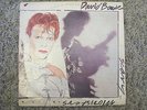 DAVID BOWIE - SCARY MONSTERS RARE YUGOSLAVIA PRESS LP + INNER JUGOTON LABEL 1981