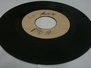 BLANK[TUFF GONG]/HOLD ON TO THIS FEELING - BOB MARLEY & THE WAILERS [REGGAE]  7