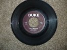 Techniques - I Wish It Would Rain/There Comes A Time  DUKE  DU-1  1968  7