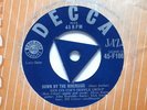 KEN COLYER'S SKIFFLE GROUP - DOWN BY THE RIVERSIDE - 7