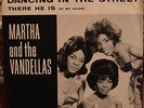 MARTHA AND THE VANDELLAS DANCING IN THE STREET 45 w/ PICTURE COVER SLEEVE 7033