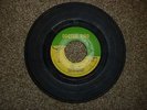 Al & The Vibrators with The Fugitives - Move Up  DOCTOR BIRD  DB 1085 7