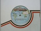 ADRIANA feat. ROBSON JORGE - 1980 MODERN FUNK SOUL GROOVE BRAZIL 7