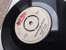 ?DELROY WILSON I'M THE ONE WHO LOVES YOU AFROTONES IF IN A CORNER 7