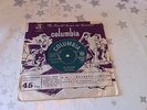 THE ORLONS - THE WAH-WATUSI / HOLIDAY HILL - RARE MADE IN IRELAND - EXCELLENT.