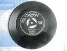 CHUCK BERRY,JOHNNY B. GOODE / AROUND & AROUND,1958 TRI CENTER LONDON,R&R,R&B,EX.