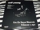 NEIL YOUNG 33RPM LP LIVE ON SUGAR MOUNTAIN FEB 1, 1971 ROCK POP FOLK  . MB