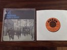 RARE FRENCH EP BEATLES A HARD DAYS NIGHT MISSPRINT IN BLUE LETTER WITH RECORD