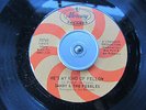 Funk / Soul 45 SANDY &THE PEBBLES 