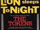 BEAUTIFUL 1961 ORIGINAL FIRST PRESSING THE LION SLEEPS TONIGHT THE TOKENS VG++