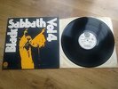 BLACK SABBATH - VOL 4 LP VERTIGO SWIRL UK 1972 + Booklet