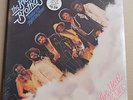 RARE SEALED LP - THE ISLEY BROTHERS - THE HEAT IS ON Gatefold Soul Funk X698