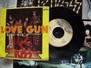 KISS  Love Gun / Hooligan   JAPAN 7
