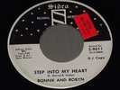 rare 45 RONNIE & ROBYN STEP INTO MY HEART NORTHERN SOUL SIDRA S-9011 WLP promo