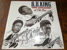 BB KING HAND SIGNED ORIGINAL AUTOGRAPH APPEARING OLE MISS LP