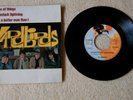 vinyl 45 tours : les Yardbirds : shapes of things EP from France is very rare