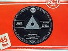 61. ELVIS PRESLEY - TUTTI FRUTTI / BLUE SUEDE SHOES-GERMAN 1ED TRI -RCA 47-6636