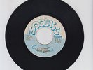 MOODISC RECORDS/ ITAL VIBES  -   LENNIE HIBBERT  (74  REGGAE INSTRUMENTAL 7