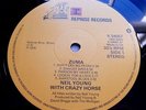 NEIL YOUNG Zuma 1975 UK REPRISE - TEXTURED SLEEVE, INNER & INSERT - ONE PLAY