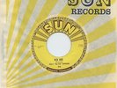 HEAR - Rare R&B 45 - Billy 