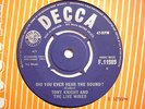 EX+  UK  DECCA  45 -TONY KNIGHT & THE LIVE WIRES -