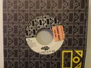 wlp CLEAR ROSES Black Roses / She's Ready To Be Free Elektra ? EK-45622 plays NM
