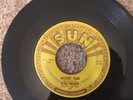 Elvis Presley Sun 223 Mystery Train 45 VIDEO