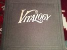 PEARL JAM - VITALOGY LP ORIGINAL PRESS W/ BOOKLET EX