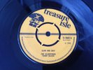 THE SILVERTONES/SLOW&EASY&TOMMY McCOOK/MOVING VERY RARE ROCKSTEADY 45