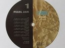 Pearl Jam / Vs. / 1993 US 1st Press LP / UNPLAYED / See Hi-Rez Photos