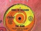 THE BAND - - The Weight / I Shall be Released (BOB DYLAN)- - Rare 1968 OZ PRESS