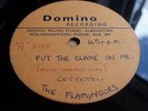 THE FLAMINGOES - PUT THE BLAME ON ME /HIGH HEELED SNEAKERS RARE 60s BEAT ACETATE