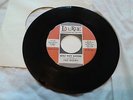 THE DEANS I Don't Want to Wait / Little White Gardenia DOO-WOP 45 VG+/NM