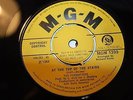 THE FORMATIONS - AT THE TOP OF THE STAIRS / MAGIC MELODY - EXCELLENT-