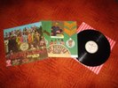 Beatles - LP - SGT. Peppers - WRG Odeon / Hör Zu SHZE 401 mit Bastelbogen