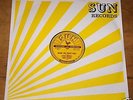 LITTLE JUNIOR'S BLUE FLAMES   FEELIN GOOD b/w FUSSIN USA SUN 78 RPM VG+ GRADE