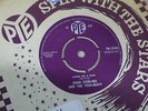 DEAN STERLING and THE TEEN BEATS send me a girl UK PYE 45 1961 MINT