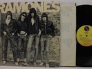 RAMONES Self Titled 1st LP 1976 SIRE RECORDS w/ORIG CAT # & LABEL MISPRINT Rare
