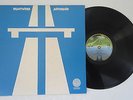 KRAFTWERK,AUTOBAHN, UK 1ST PRESS 1Y//1 2Y//1,EMBOSSED SLEEVE,SPACESHIP,BILBO,NM