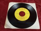The Hesitations - Is This The Way To Treat A Girl /Yes I'm Ready 45 GWP 504 Soul