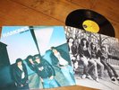 RAMONES - LEAVE HOME - ORIG CANADIAN PRESSONG SIRE  9147-7528 PUNK LP
