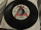 THE TRIUMPHS 45 - Workin / MEMORIES  Rare promo NORTHERN SOUL okeh