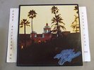 EAGLES HOTEL CALIFORNIA W/ INSERT POSTER & ORIGINAL INNER SLEEVE 6E-103