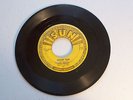 ELVIS PRESLEY Mystery Train /I Forgot to Remember 1955 Sun Records 45 Single 223