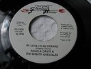 ANGELA DAVIS/MIGHTY CHEVELLES MY LOVE IS SO STRONG FLAMING ARROW 45  (Mint)