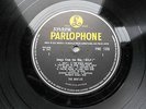 The Beatles Mono Help LP/Vinyl with Yellow & Black Nice Condition Sleeve/Record