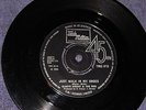 just walk in my shoes..gladys knight TMG Ex- S A L E .. £4 start