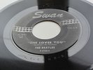 THE BEATLES  ORIG  1964  USA   SWAN 45   SHE LOVES YOU   RECO-ART - PHILA